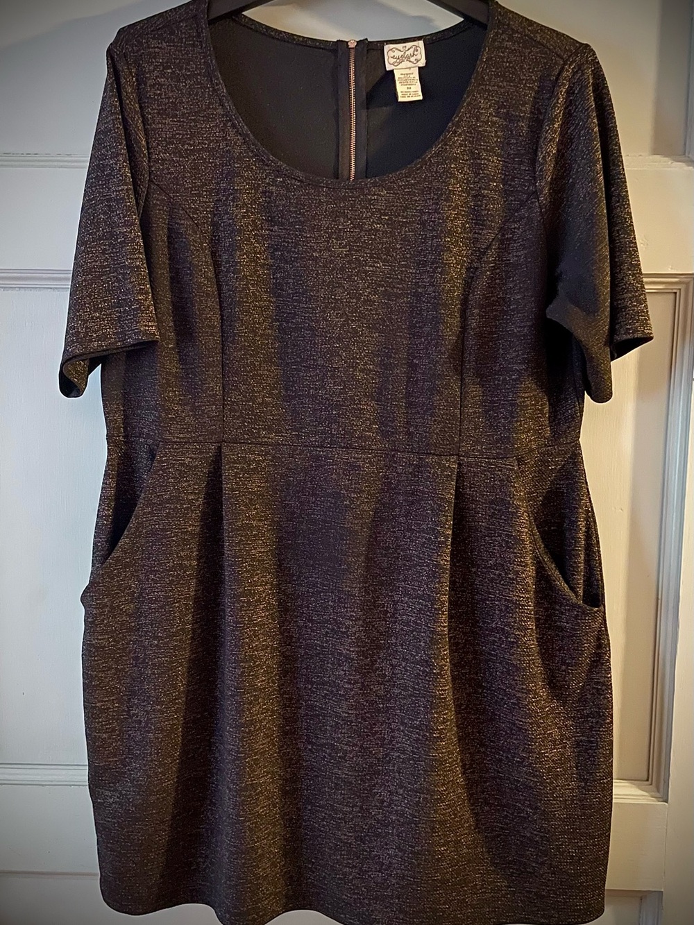 eyelash couture Metallic Charcoal Short  Sleeve Dress with pockets